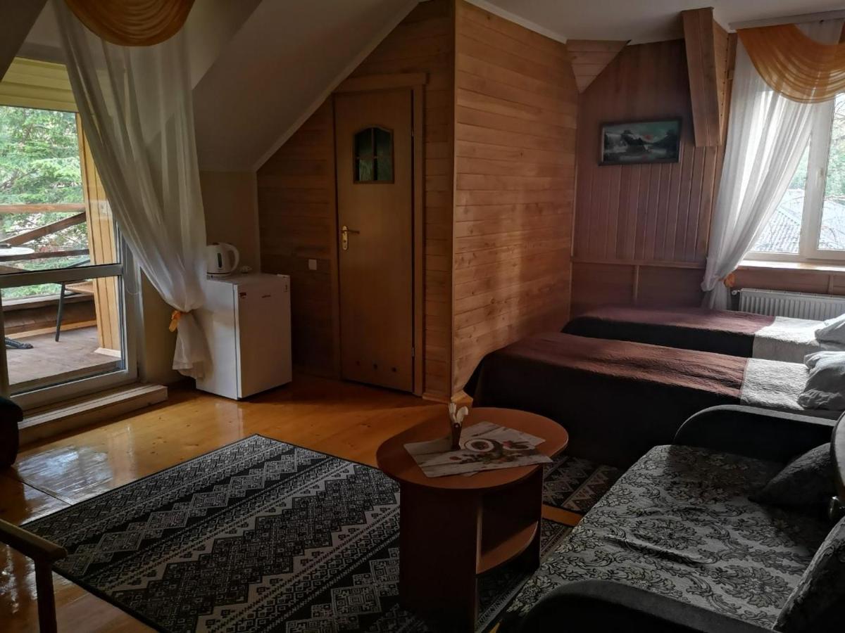 Hotel Yavir Jaremtje Rum bild