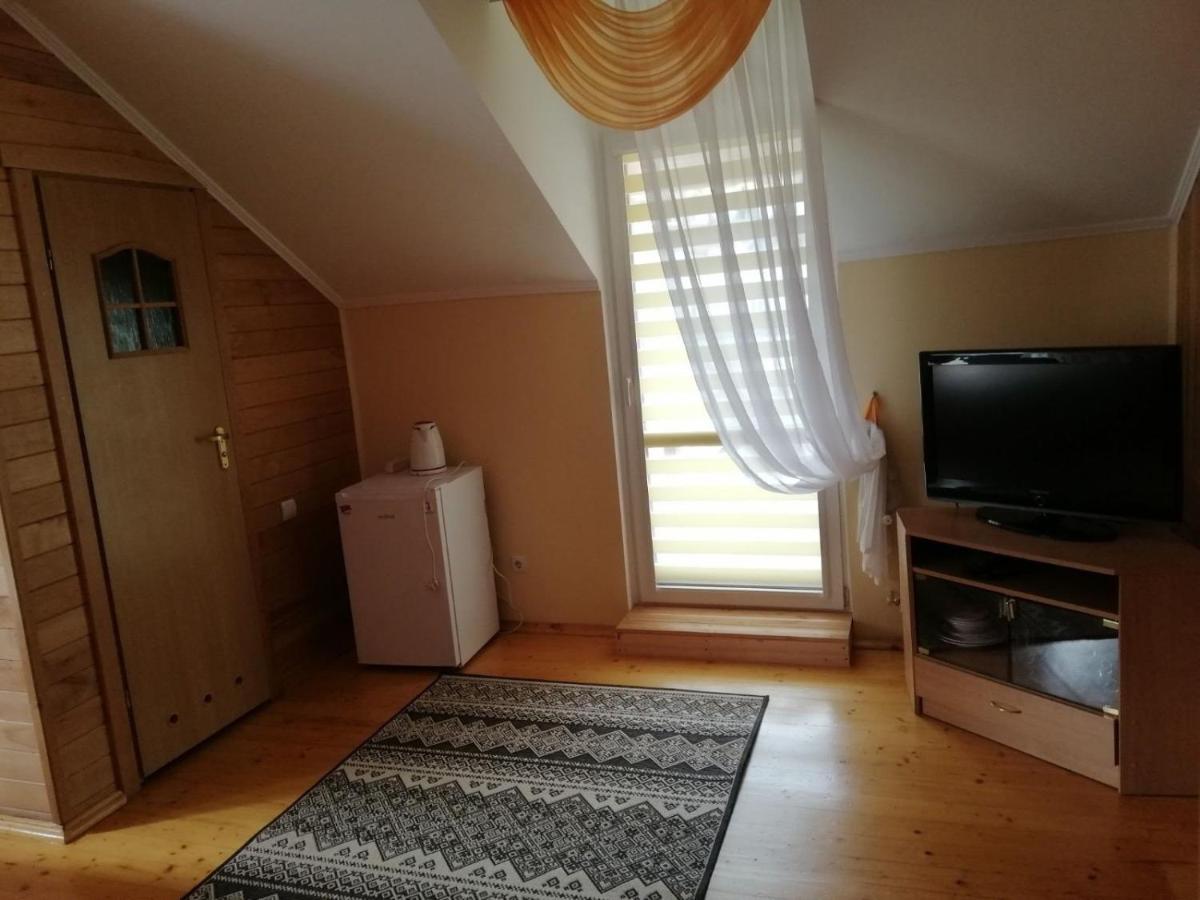 Hotel Yavir Jaremtje Exteriör bild